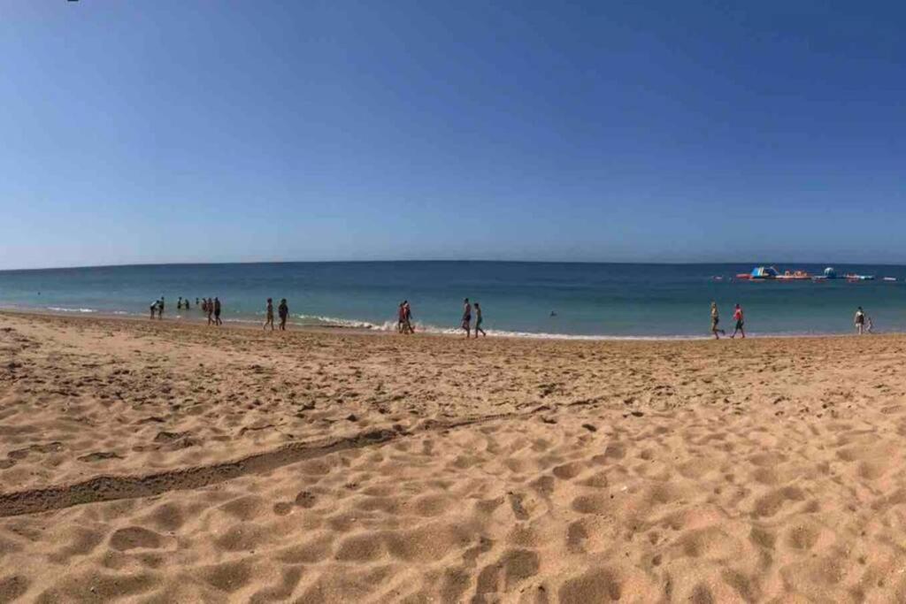 Alexa Apartment T2, Albufeira Center Two Bedrooms Self Check-In المظهر الخارجي الصورة